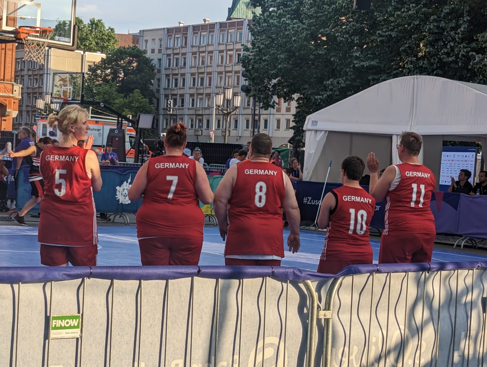 Masterstudierende bei den Special Olympics World Games in Berlin ...